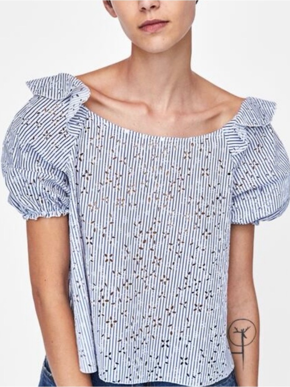 Zara Basic Blue White Striped Eyelet Cutwork Crop Top Puff Sleeve Size Medium